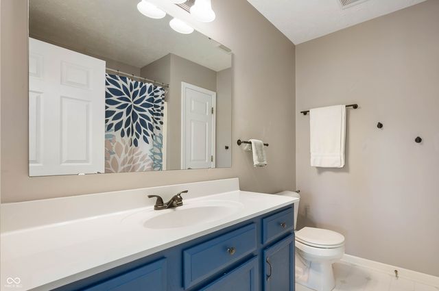 12711 Geist Cove Drive, Indianapolis, IN 46236