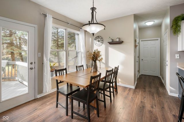 12711 Geist Cove Drive, Indianapolis, IN 46236