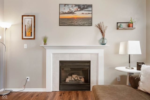 12711 Geist Cove Drive, Indianapolis, IN 46236