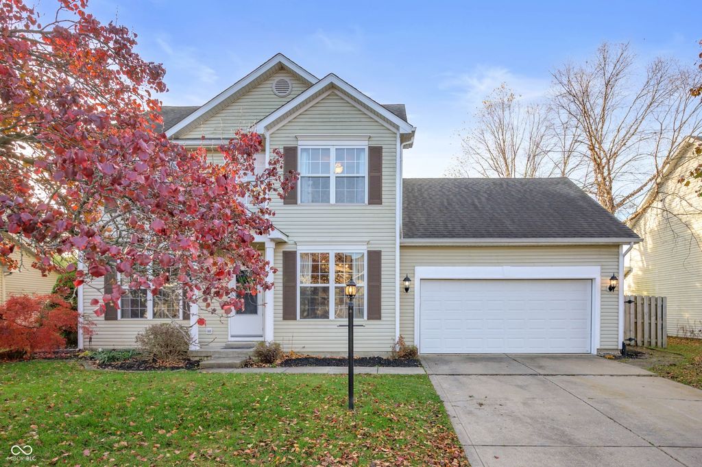 12711 Geist Cove Drive, Indianapolis, IN 46236