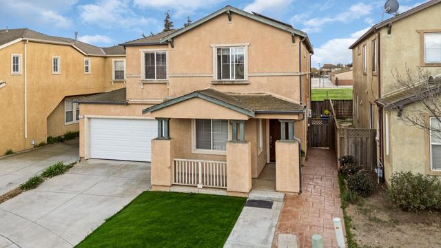 359 Barolo Circle, Greenfield, CA 93927