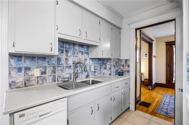 142 Hillside Avenue, Rochester, NY 14610