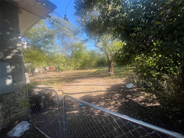 1217 High Street, Fort Worth, TX 76110