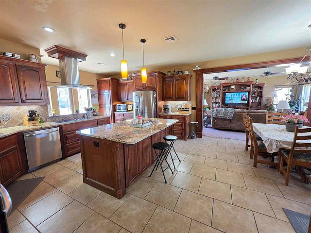 8082 NW Meers Porter Hill Rd, Lawton, OK 73507