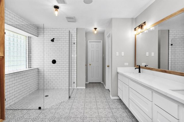 13334 W Brazos Bend Drive, Needville, TX 77461