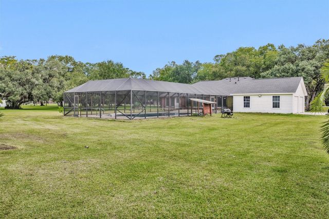 13334 W Brazos Bend Drive, Needville, TX 77461