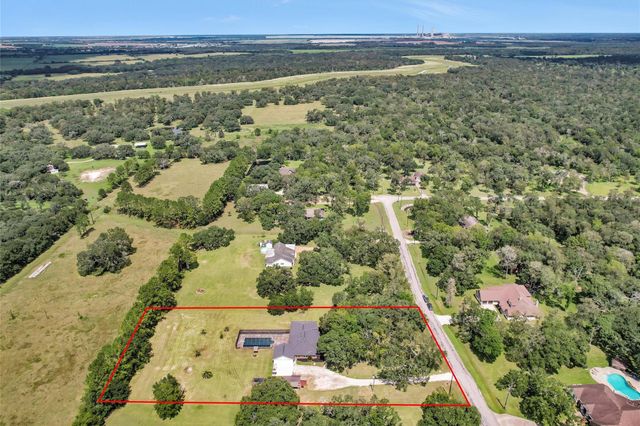 13334 W Brazos Bend Drive, Needville, TX 77461