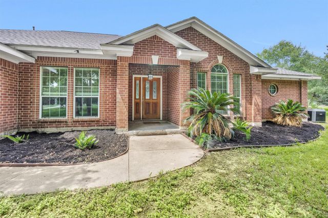 13334 W Brazos Bend Drive, Needville, TX 77461