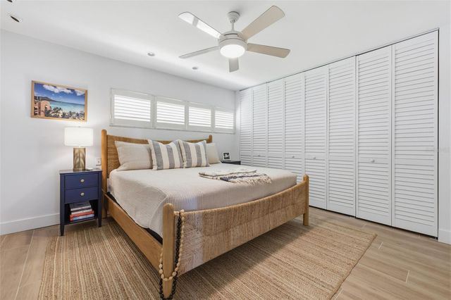 400 LARBOARD WAY 105, Clearwater Beach, FL 33767