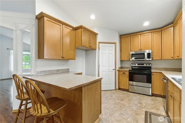 30 E Ballycastle Way, Shelton, WA 98584
