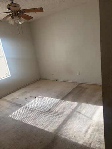 1229 Longleaf Drive, Cedar Hill, TX 75104