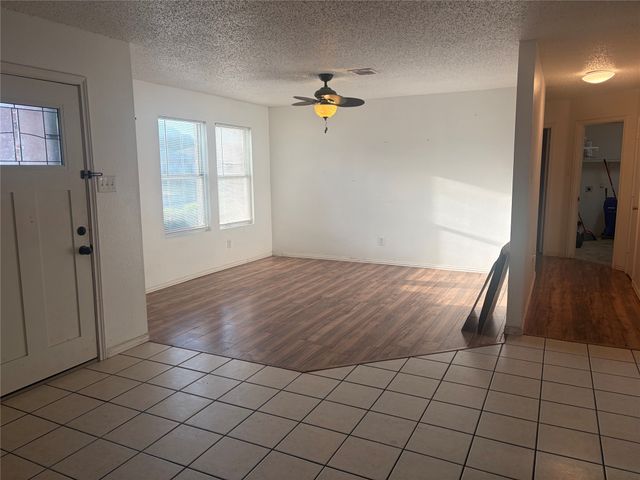 1229 Longleaf Drive, Cedar Hill, TX 75104