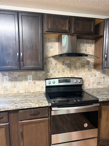 1229 Longleaf Drive, Cedar Hill, TX 75104