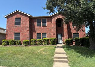 1229 Longleaf Drive, Cedar Hill, TX 75104