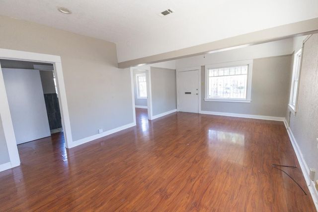 2613 N California St, Stockton, CA 95204