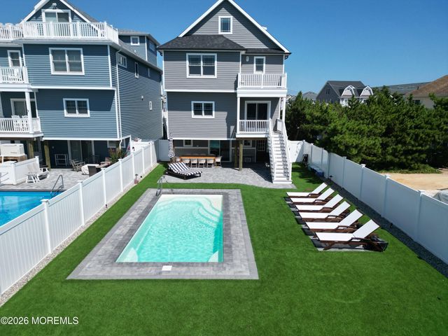 119 2nd Avenue, Lavallette, NJ 08735
