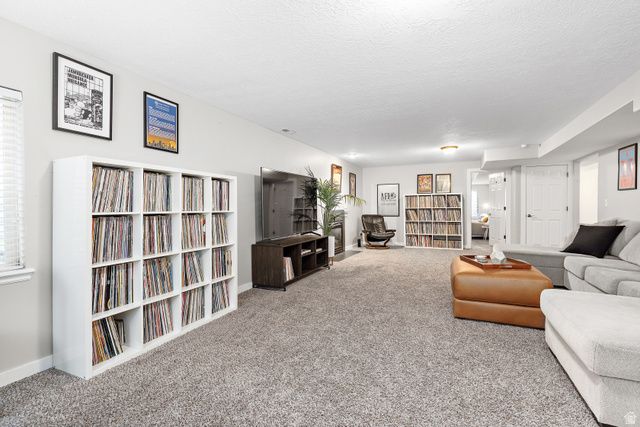 394 E BREWSTER DR, Draper, UT 84020