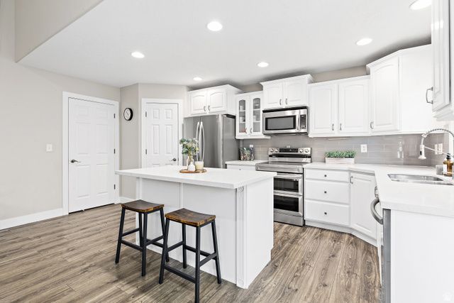 394 E BREWSTER DR, Draper, UT 84020