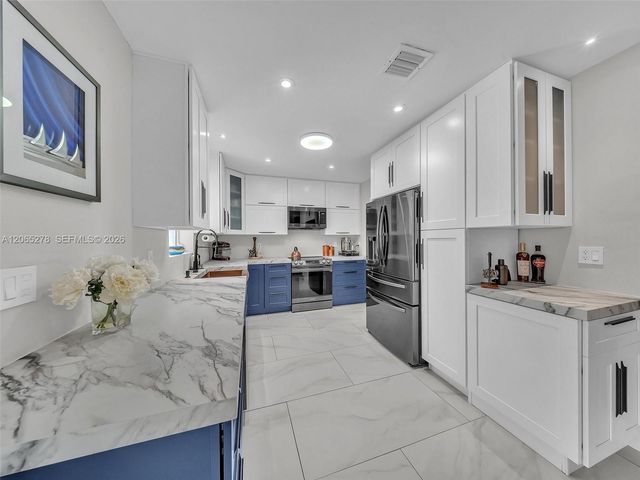 1246 Adams St, Hollywood, FL 33019