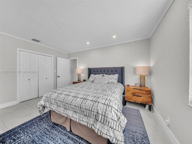 1246 Adams St, Hollywood, FL 33019