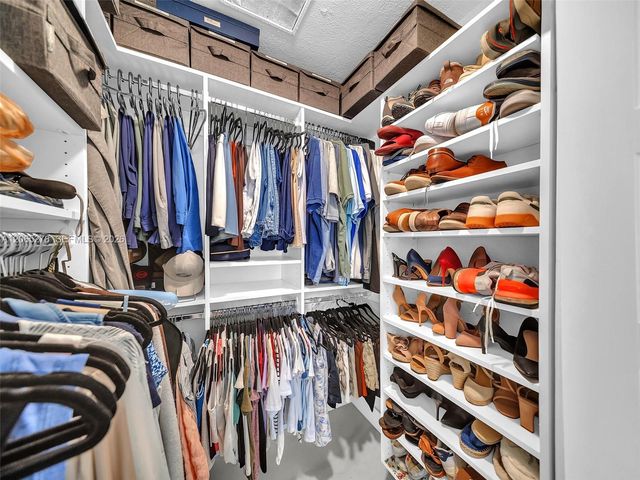 1246 Adams St, Hollywood, FL 33019