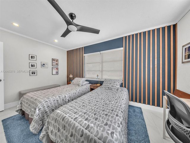 1246 Adams St, Hollywood, FL 33019