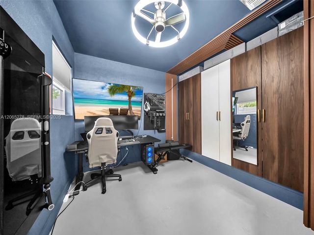 1246 Adams St, Hollywood, FL 33019