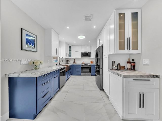 1246 Adams St, Hollywood, FL 33019