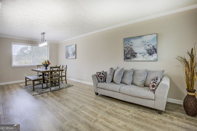 3073 Kathy Lane NW, Conyers, GA 30012