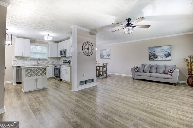 3073 Kathy Lane NW, Conyers, GA 30012