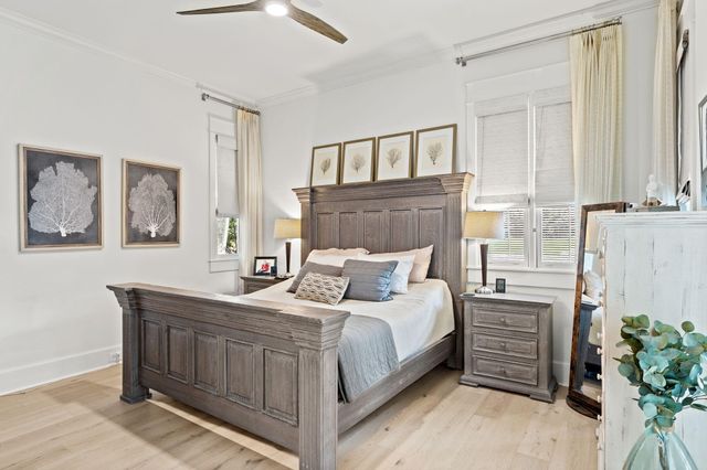 1821 N Baytowne Avenue, Miramar Beach, FL 32550