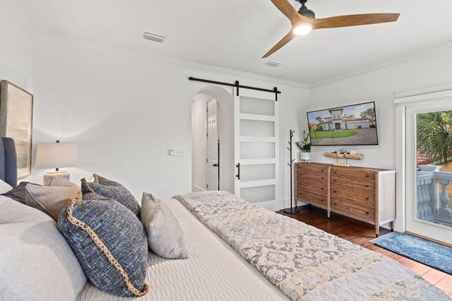 1821 N Baytowne Avenue, Miramar Beach, FL 32550