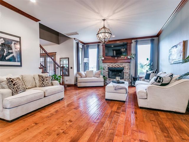 22700 Emily Way, Edmond, OK 73025