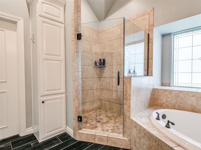 22700 Emily Way, Edmond, OK 73025