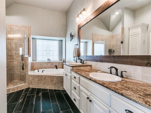 22700 Emily Way, Edmond, OK 73025
