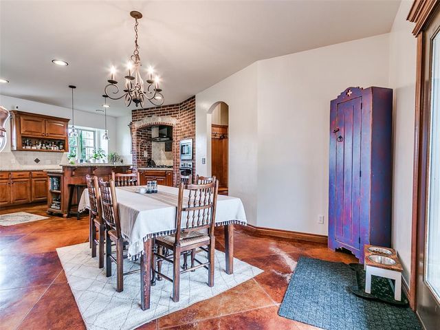 22700 Emily Way, Edmond, OK 73025