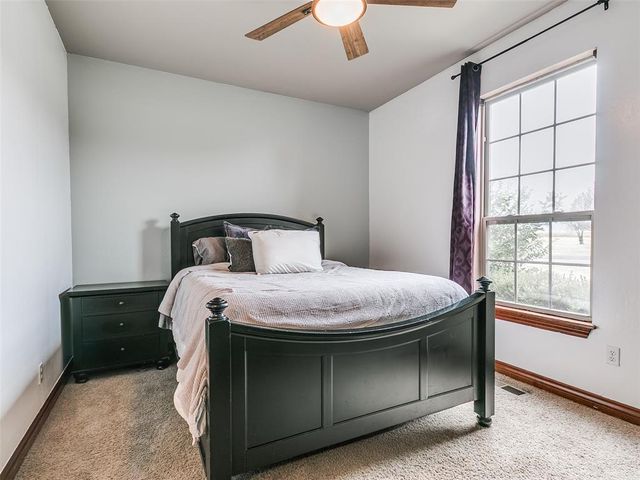 22700 Emily Way, Edmond, OK 73025