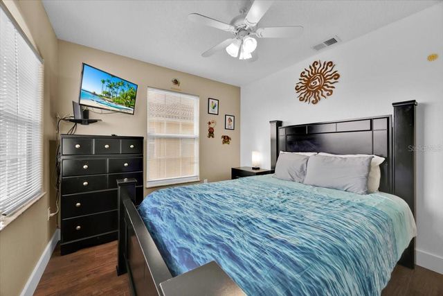 210 VISTA LOOP, Davenport, FL 33897