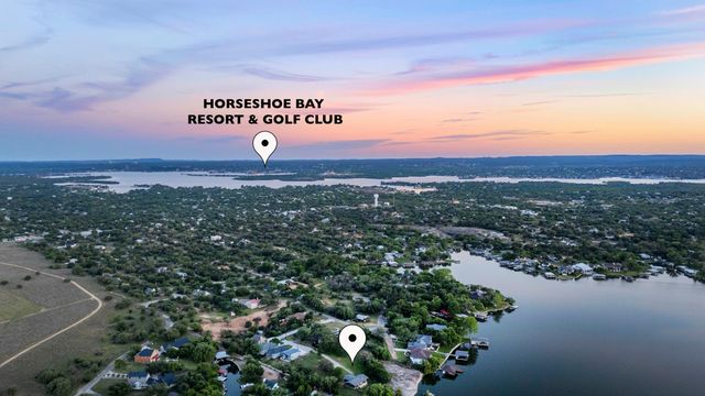 310 Castlehigh DR, Granite Shoals, TX 78654