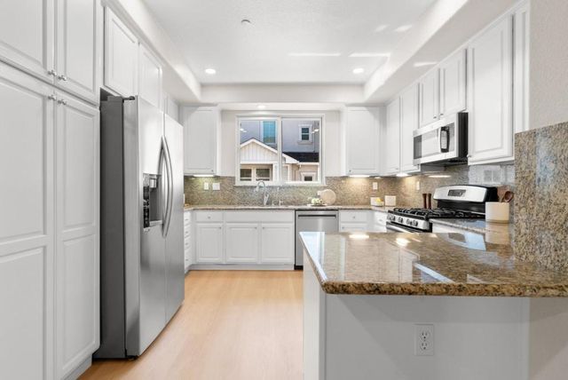 1265 De Altura, San Jose, CA 95126