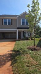 5013 Fallmeade Road, Kernersville, NC 27284