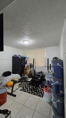 1748 NW 55th Ave 101, Lauderhill, FL 33313