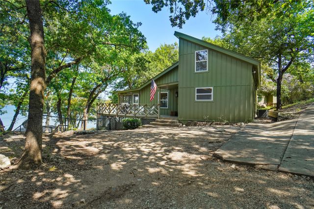 2147 Chaparral Drive, Gainesville, TX 76240