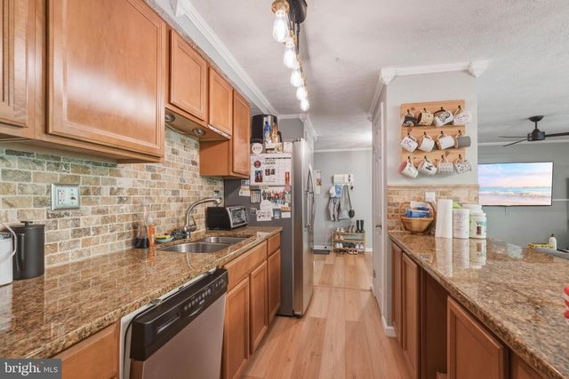 59 SWEETFERN CT, Marlton, NJ 08053