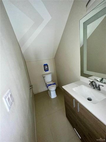 410 Newport Avenue 1, Edinburg, TX 78539