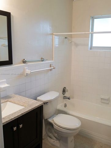 2781 SW 4th St 2781, Fort Lauderdale, FL 33312