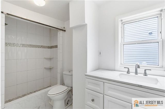 15 S Ward Street, New Brunswick, NJ 08901