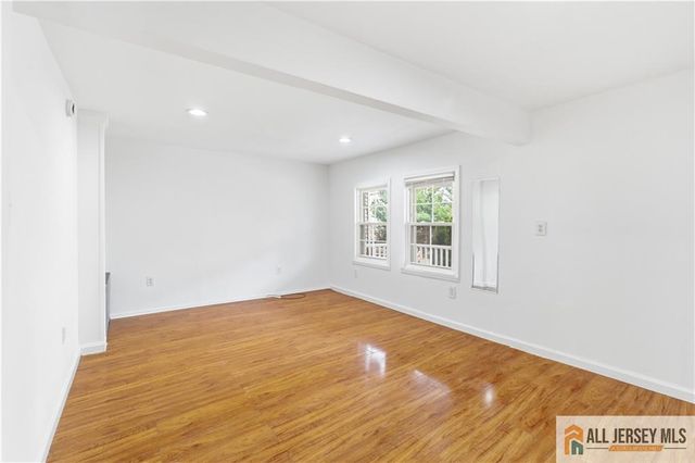 15 S Ward Street, New Brunswick, NJ 08901