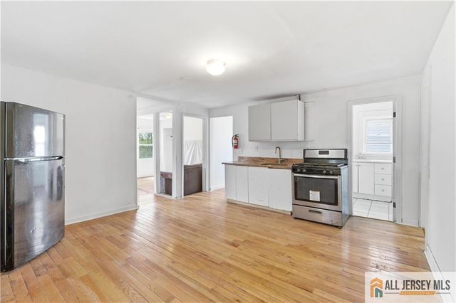 15 S Ward Street, New Brunswick, NJ 08901