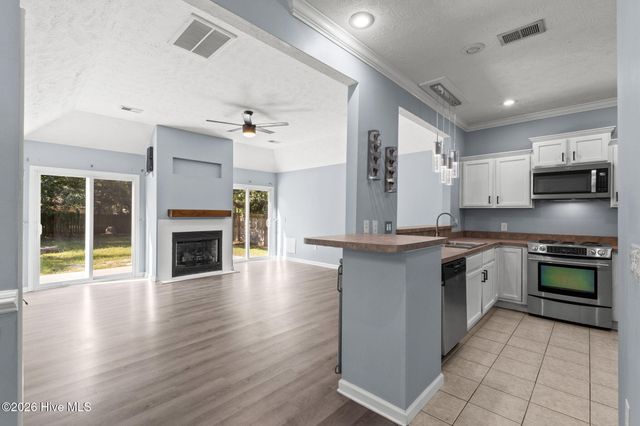 3169 Pine Hill Drive SW, Shallotte, NC 28470